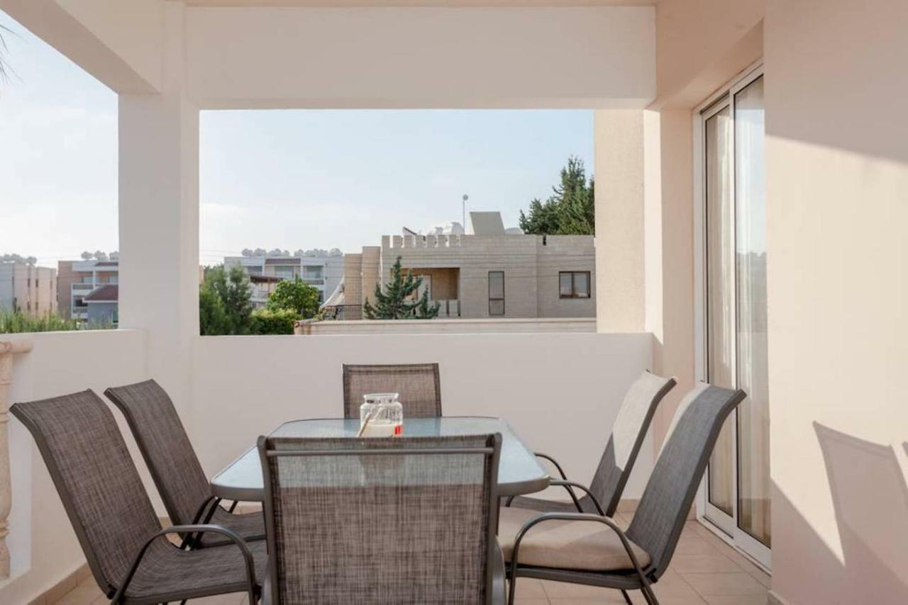 Beautiful 2 Bed Apartment With Great Views In Pafos Zewnętrze zdjęcie